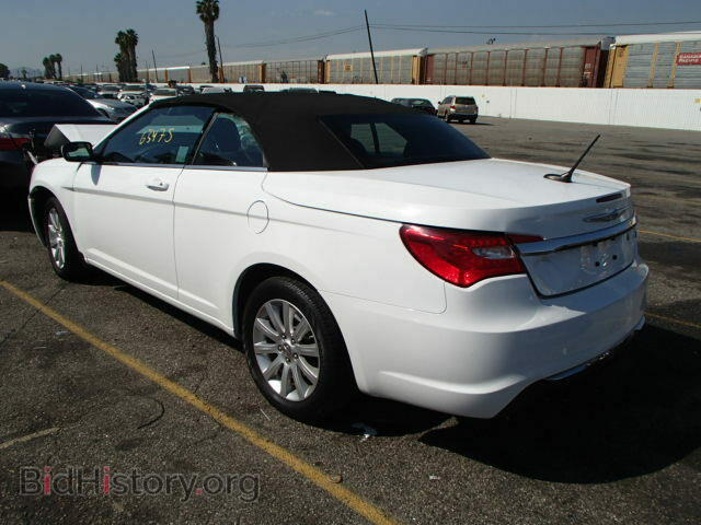 2013 CHRYSLER 200 - VIN: 1C3BCBEB4DN526974 - Фото 3