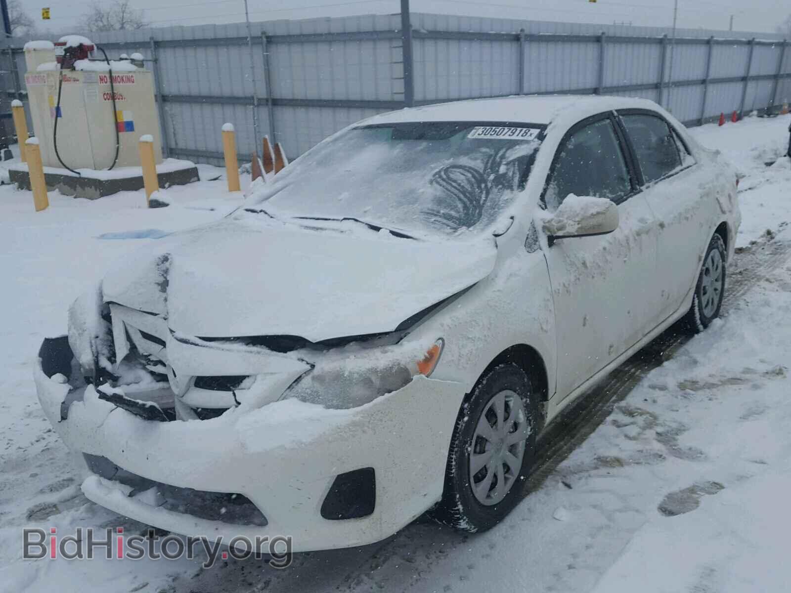2011 TOYOTA COROLLA BA - VIN: JTDBU4EE2B9140820 - Фото 2