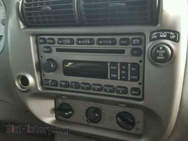 2005 FORD EXPLORER - VIN: 1FMZU67K95UA88502 - Photo 9
