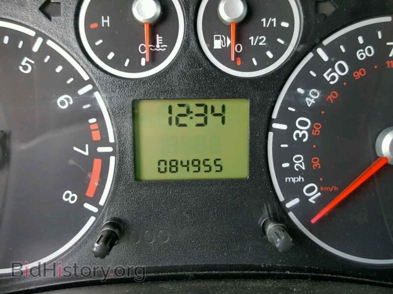 2011 Ford TRANSIT CO (VIN NM0LS7CN3BT058464) — photo 8 of 10