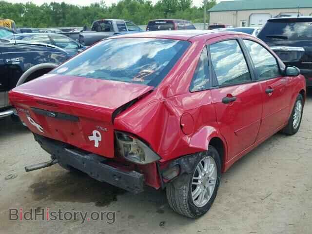 2005 FORD FOCUS - VIN: 1FAFP34N85W159744 - Photo 4