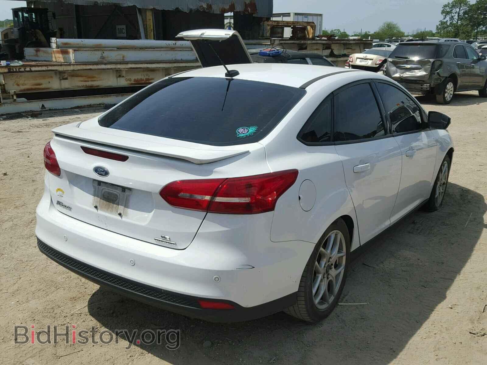 2015 FORD FOCUS - VIN: 1FADP3F24FL238700 - Photo 4