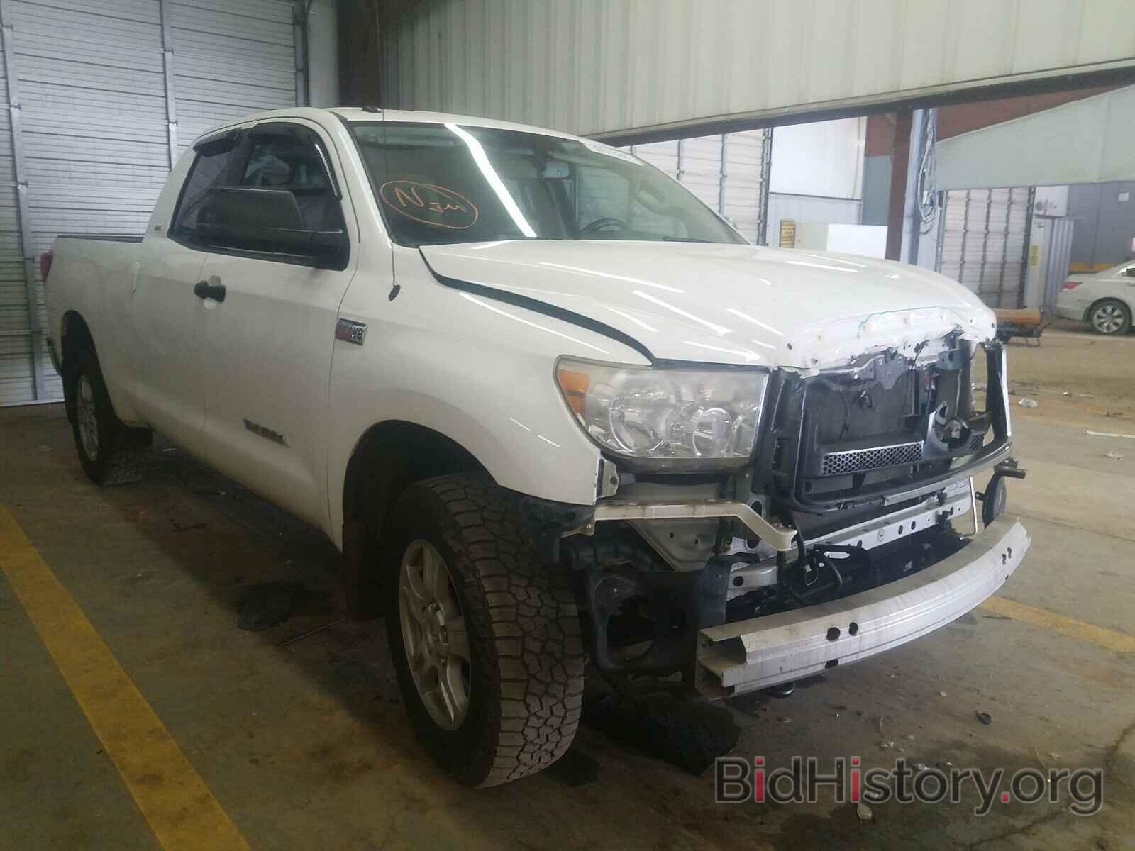 Фотография 5TFUW5F13CX261373 - TOYOTA TUNDRA 2012