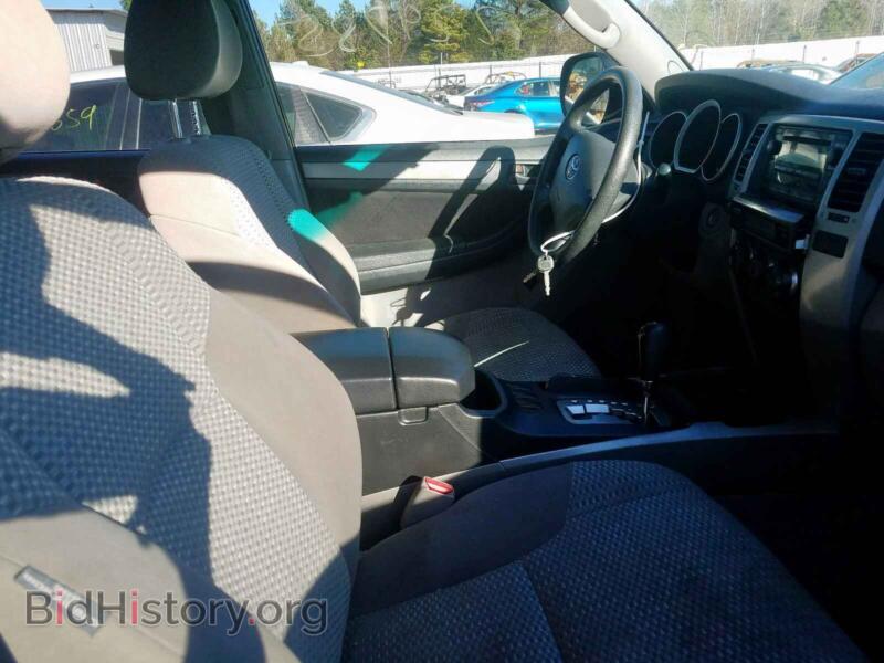 2008 Toyota 4RUNNER (VIN JTEZU14R28K014522) — фото 5 из 10