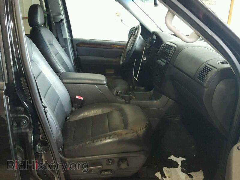 2005 Ford EXPLORER (VIN 1FMDU75W35UA92387) — photo 5 of 10