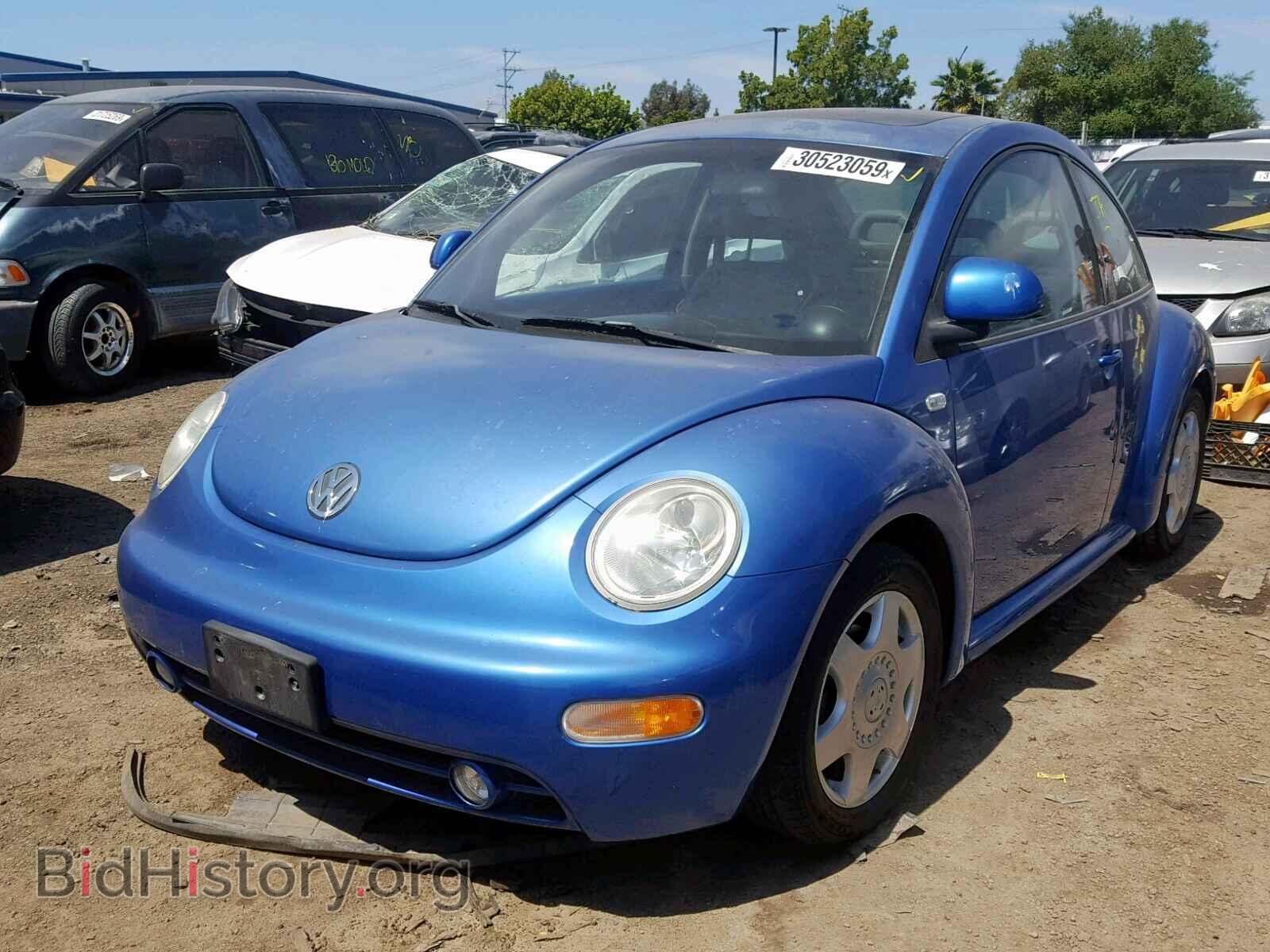 2000 VOLKSWAGEN BEETLE - VIN: 3VWCC21C0YM411204 - Фото 2