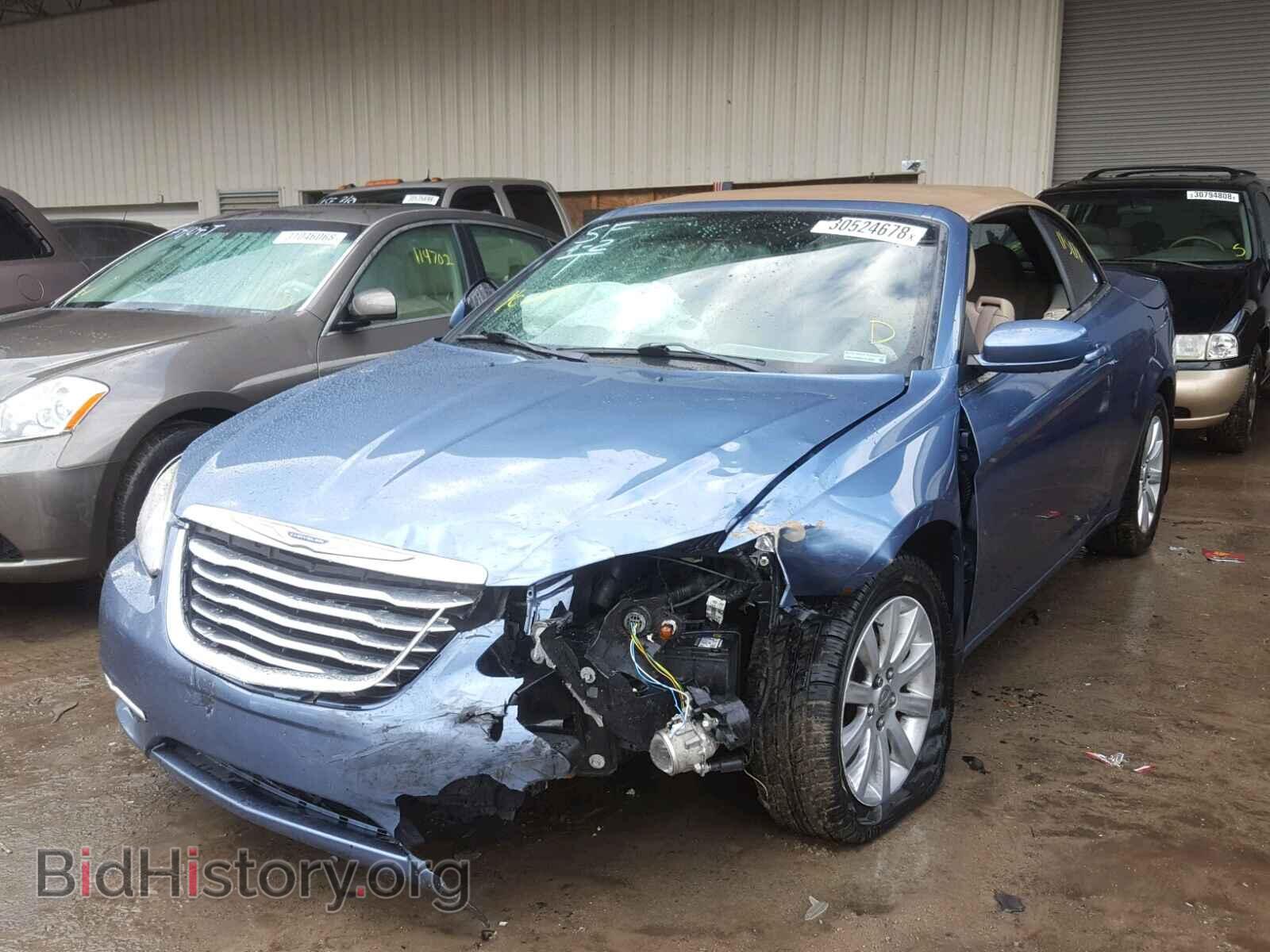 2011 CHRYSLER 200 - VIN: 1C3BC2EG2BN530336 - Фото 2