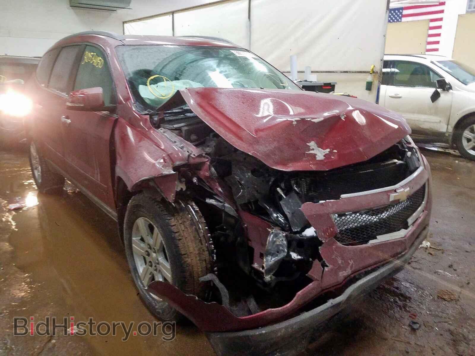 Фотография 1GNKRGED3BJ153754 - CHEVROLET TRAVERSE 2011