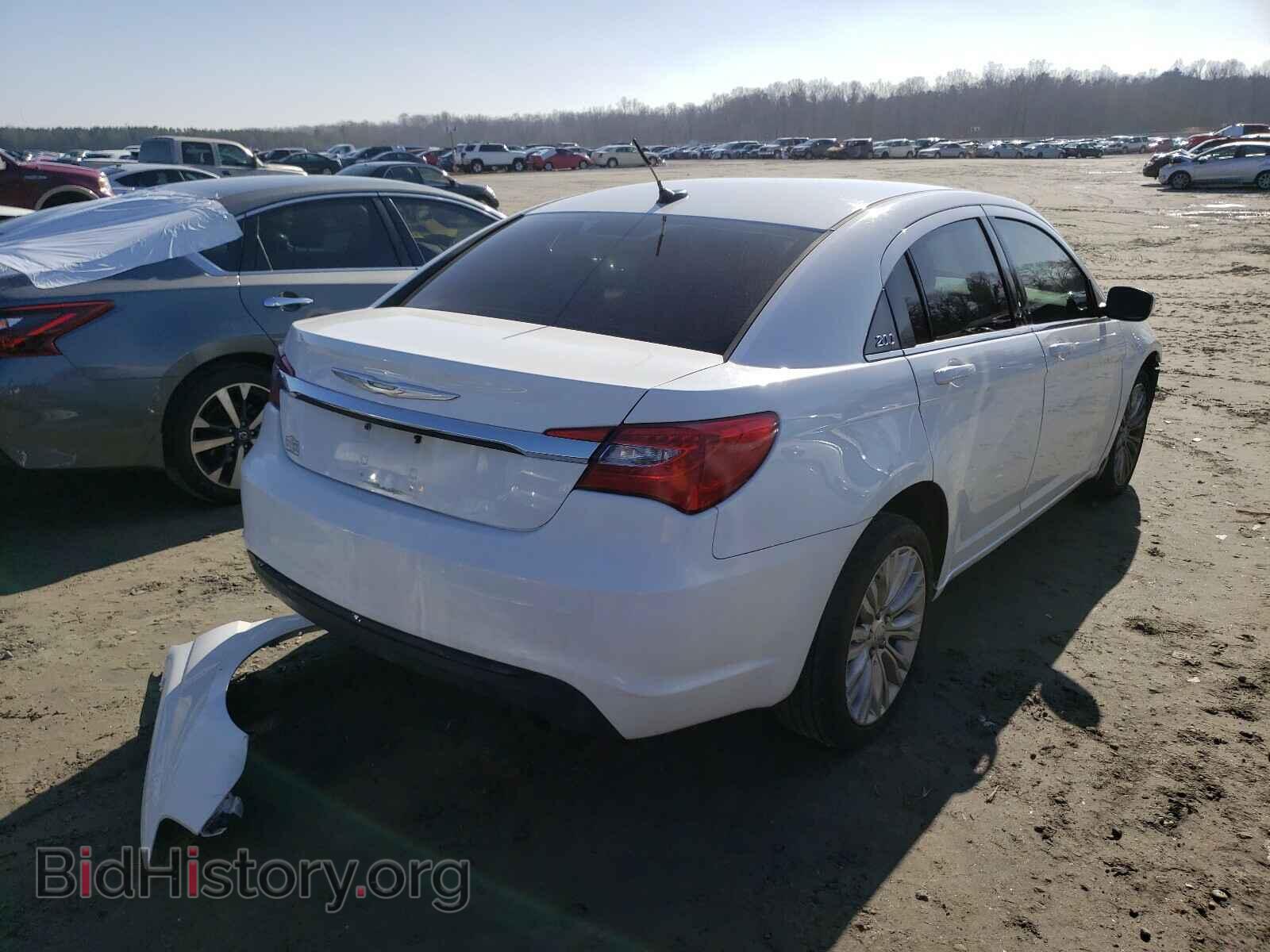 2012 CHRYSLER 200 - VIN: 1C3CCBAB4CN155730 - Фото 4