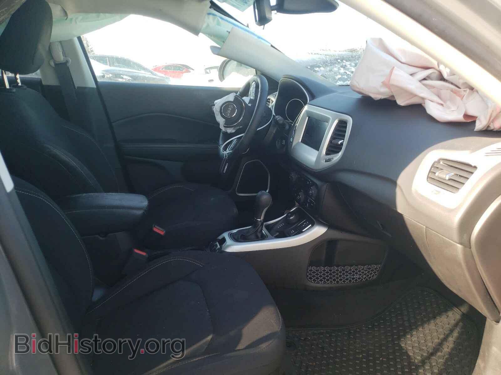 2019 JEEP COMPASS - VIN: 3C4NJDAB0KT772448 - Фото 5