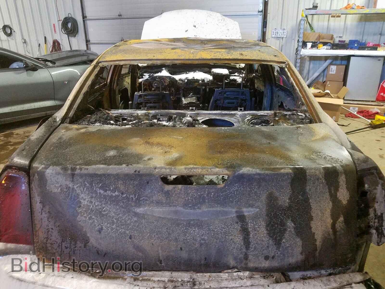 2019 CHRYSLER 300 - VIN: 2C3CCAAG8KH739268 - Фото 9