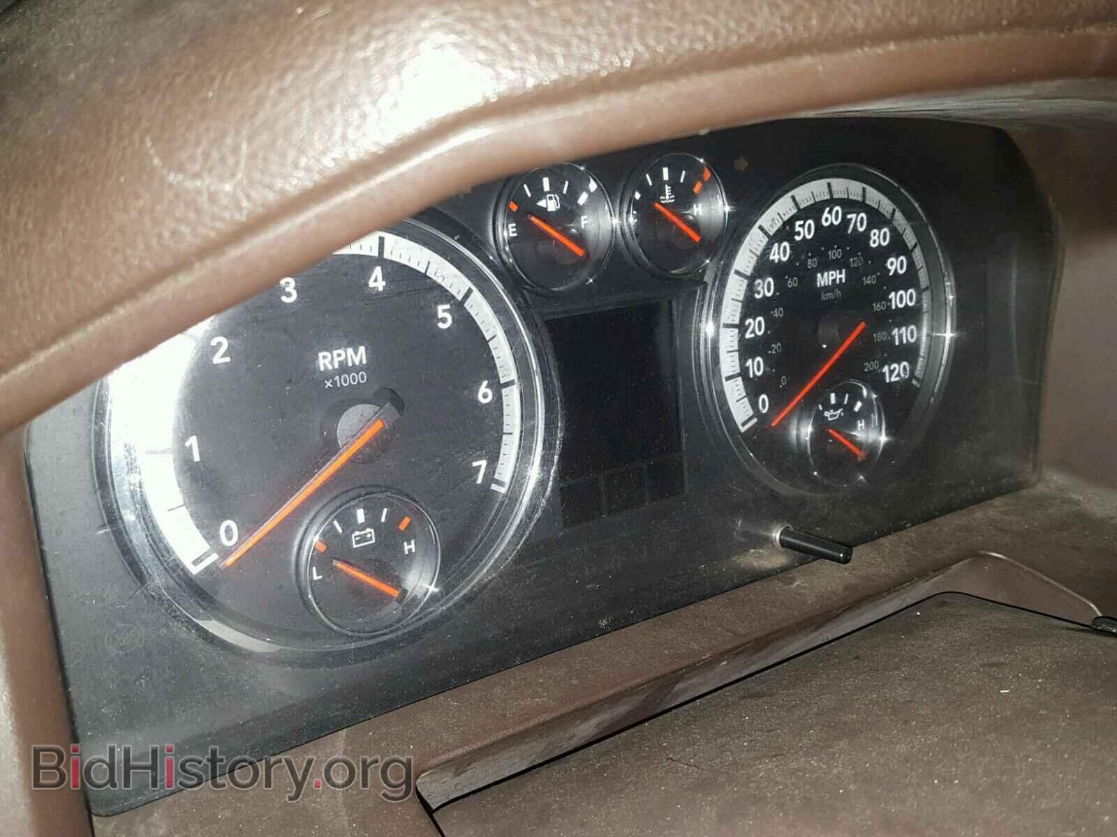 2010 DODGE RAM 1500 - VIN: 1D7RB1CT0AS100298 - Фото 8