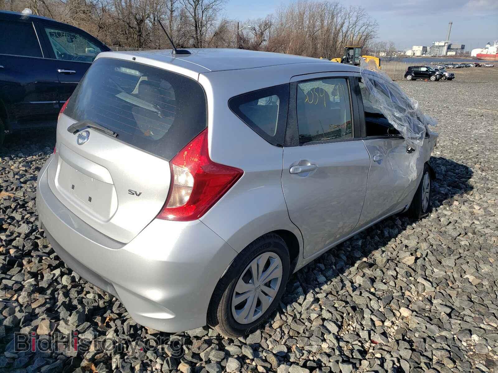 2017 NISSAN VERSA - VIN: 3N1CE2CP3HL359623 - Фото 4