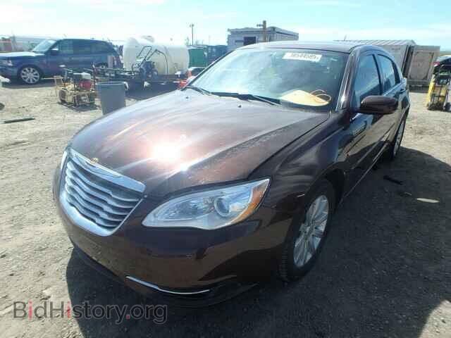 2013 CHRYSLER 200 - VIN: 1C3CCBAB8DN523263 - Фото 2