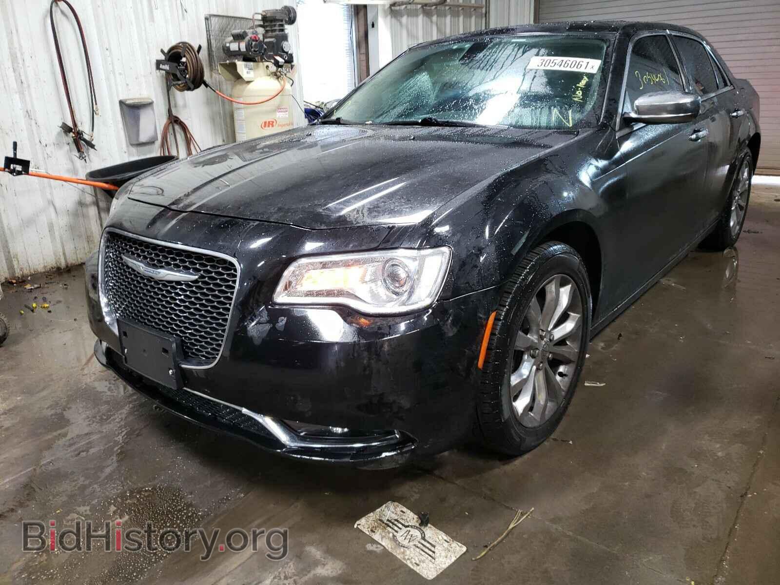 2016 CHRYSLER 300 - VIN: 2C3CCAKG4GH191047 - Фото 2