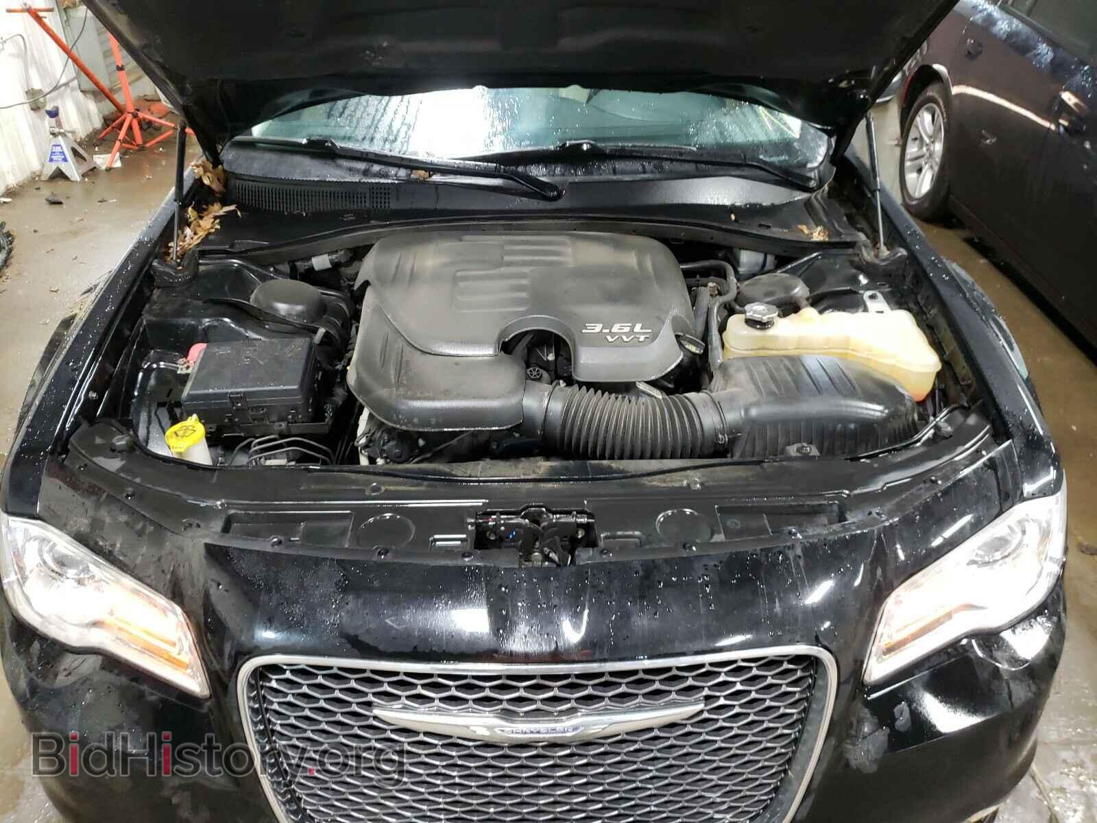 2016 CHRYSLER 300 - VIN: 2C3CCAKG4GH191047 - Фото 7