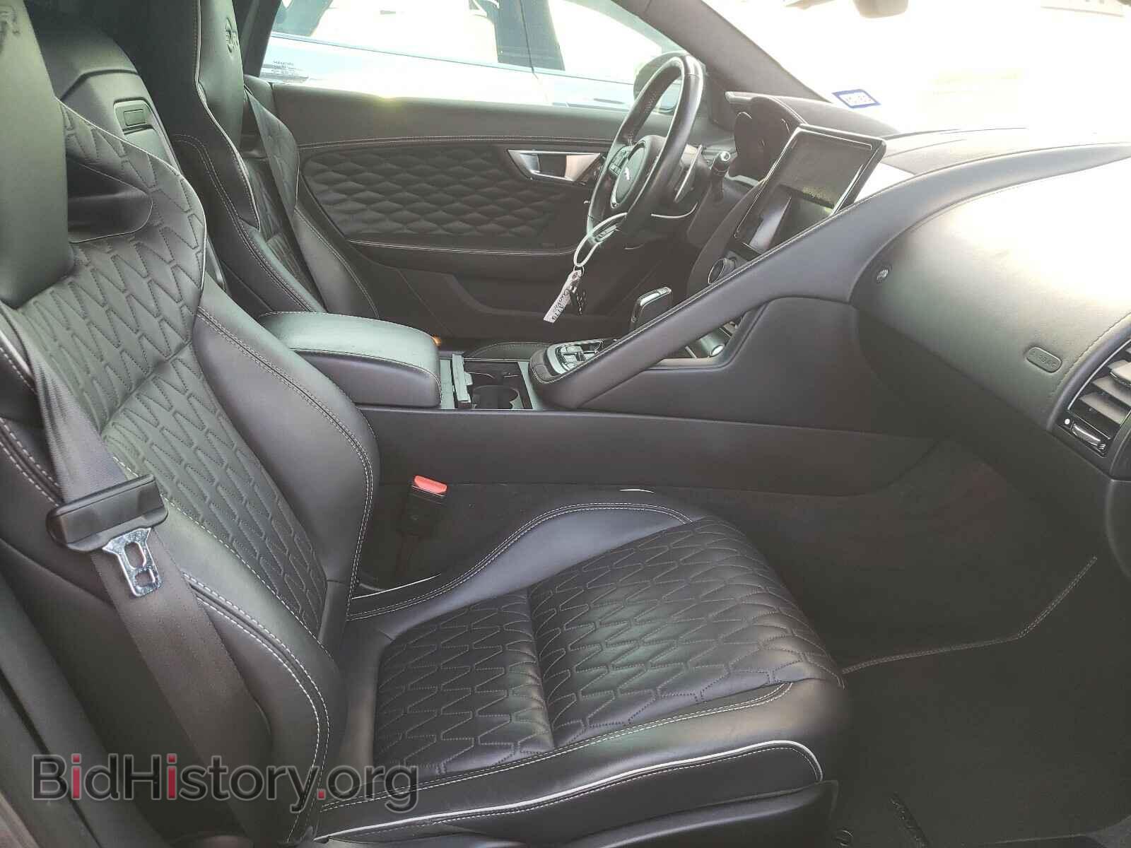2017 JAGUAR F-TYPE - VIN: SAJWJ6K85HMK44181 - Фото 5