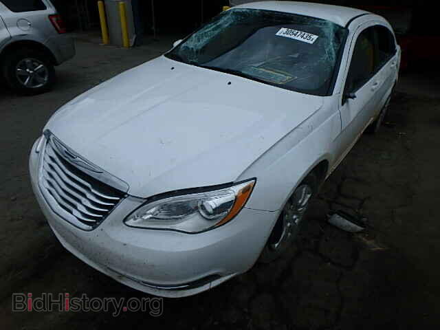 2013 CHRYSLER 200 - VIN: 1C3CCBAB4DN632738 - Photo 2