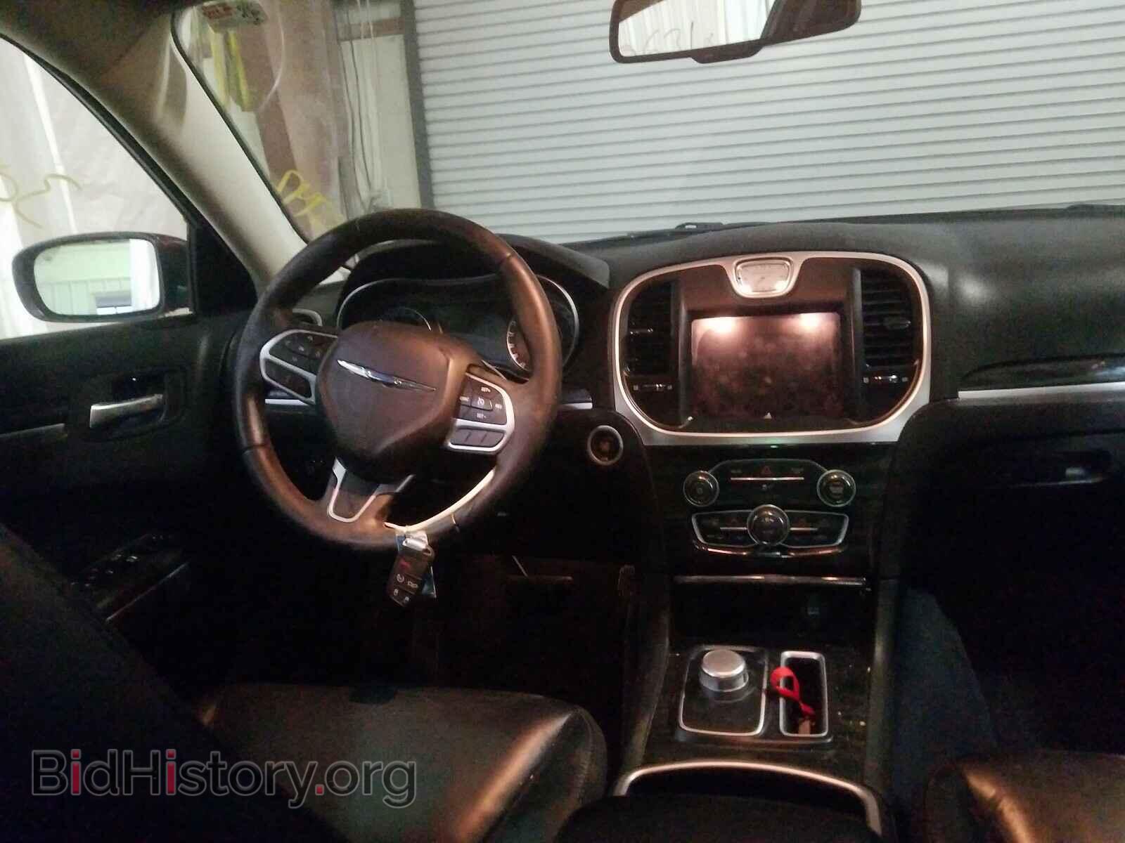 2017 CHRYSLER 300 - VIN: 2C3CCARG9HH534734 - Фото 9