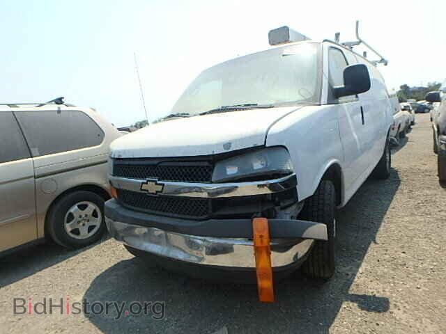 2011 CHEVROLET EXPRESS - VIN: 1GCWGFCA2B1160200 - Фото 2