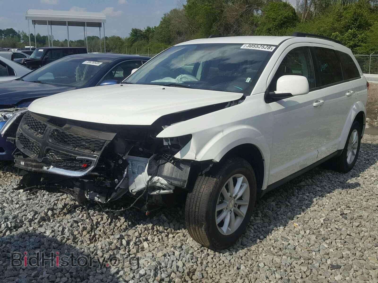 2017 DODGE JOURNEY - VIN: 3C4PDCBG2HT510220 - Фото 2