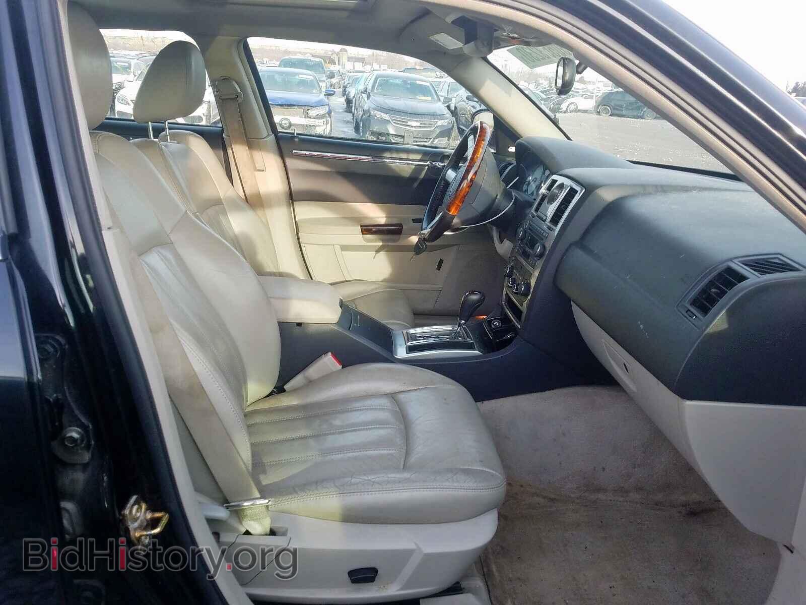 2005 CHRYSLER 300 - VIN: 2C3JA63H85H626604 - Фото 5