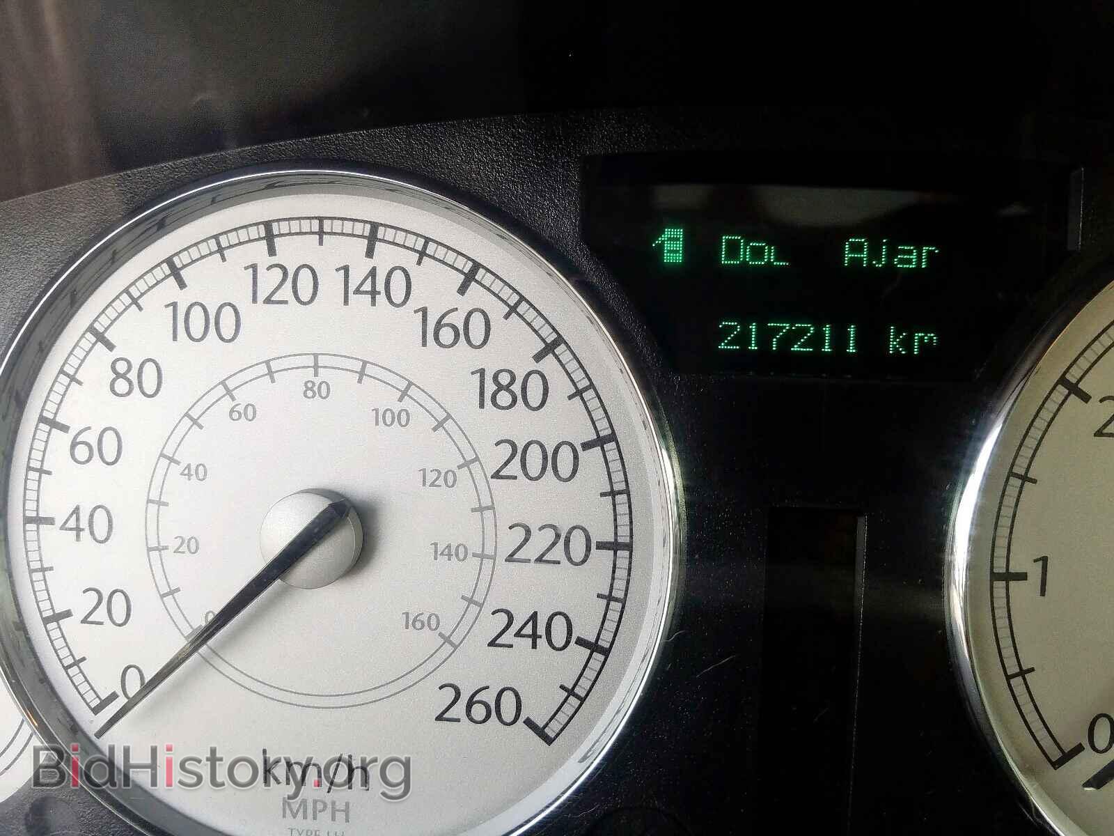 2005 CHRYSLER 300 - VIN: 2C3JA63H85H626604 - Фото 8