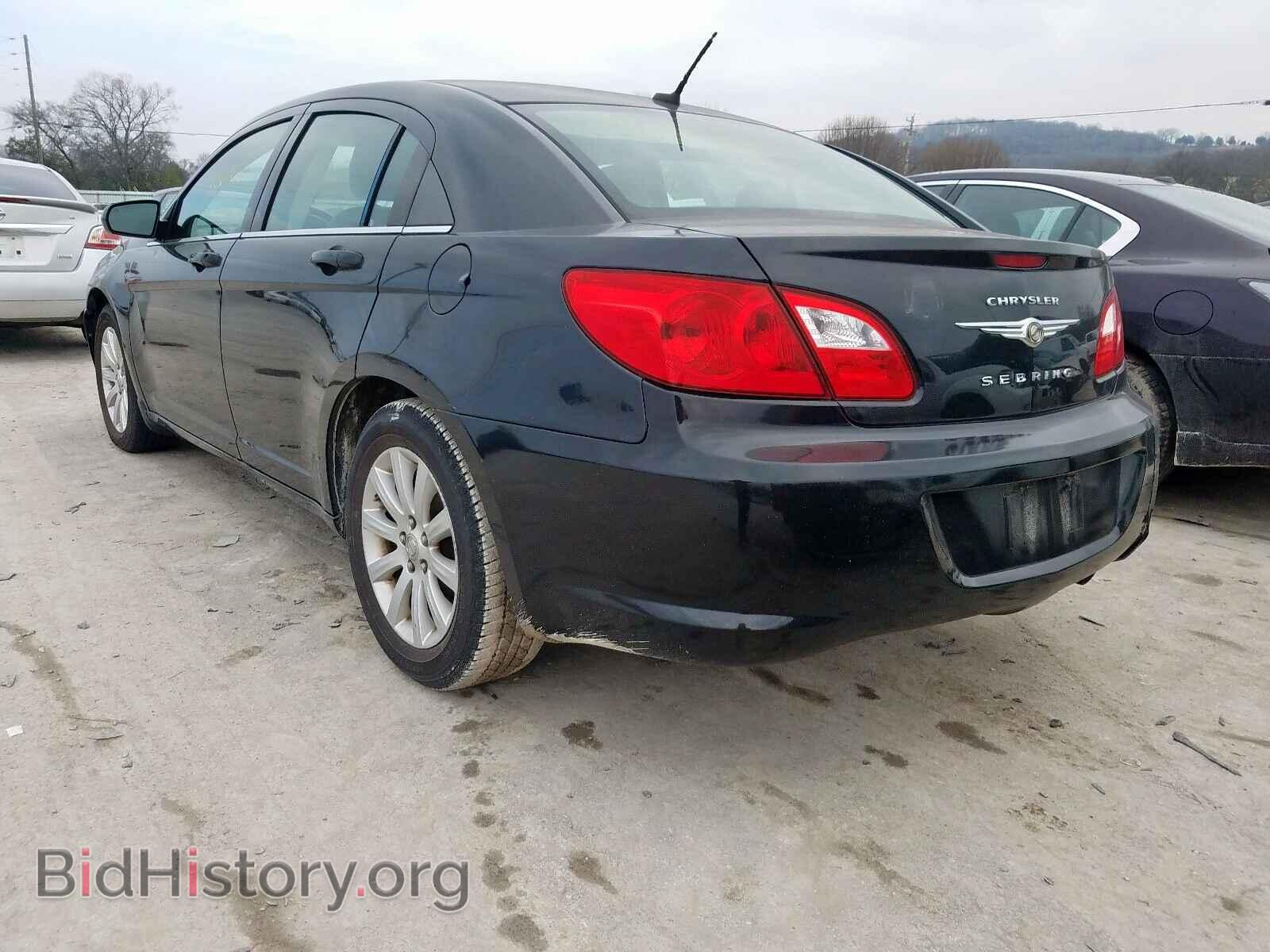 2010 CHRYSLER SEBRING - VIN: 1C3CC5FB2AN167950 - Фото 3