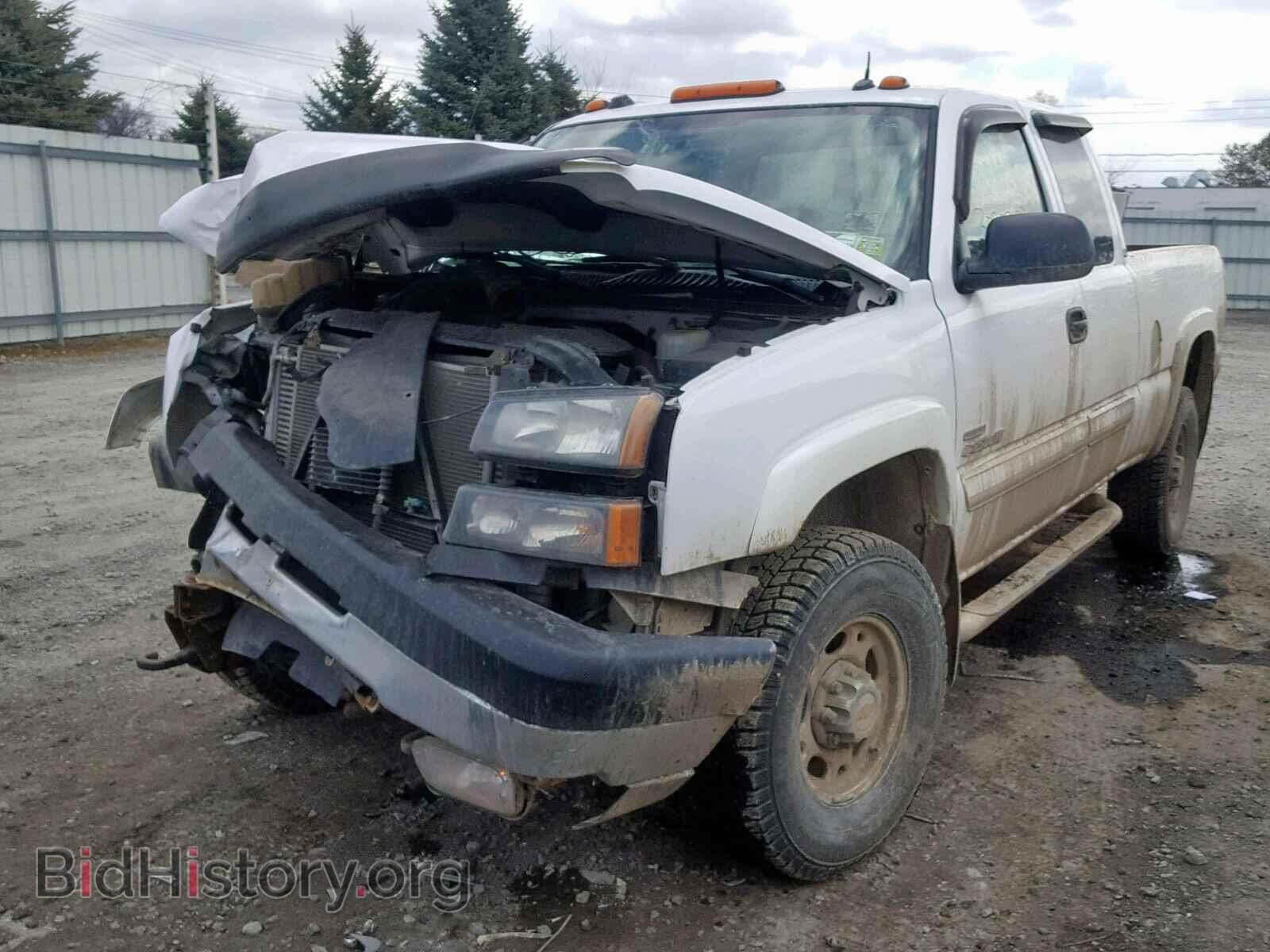 2005 CHEVROLET SILVERADO - VIN: 1GCHK29255E267142 - Фото 2