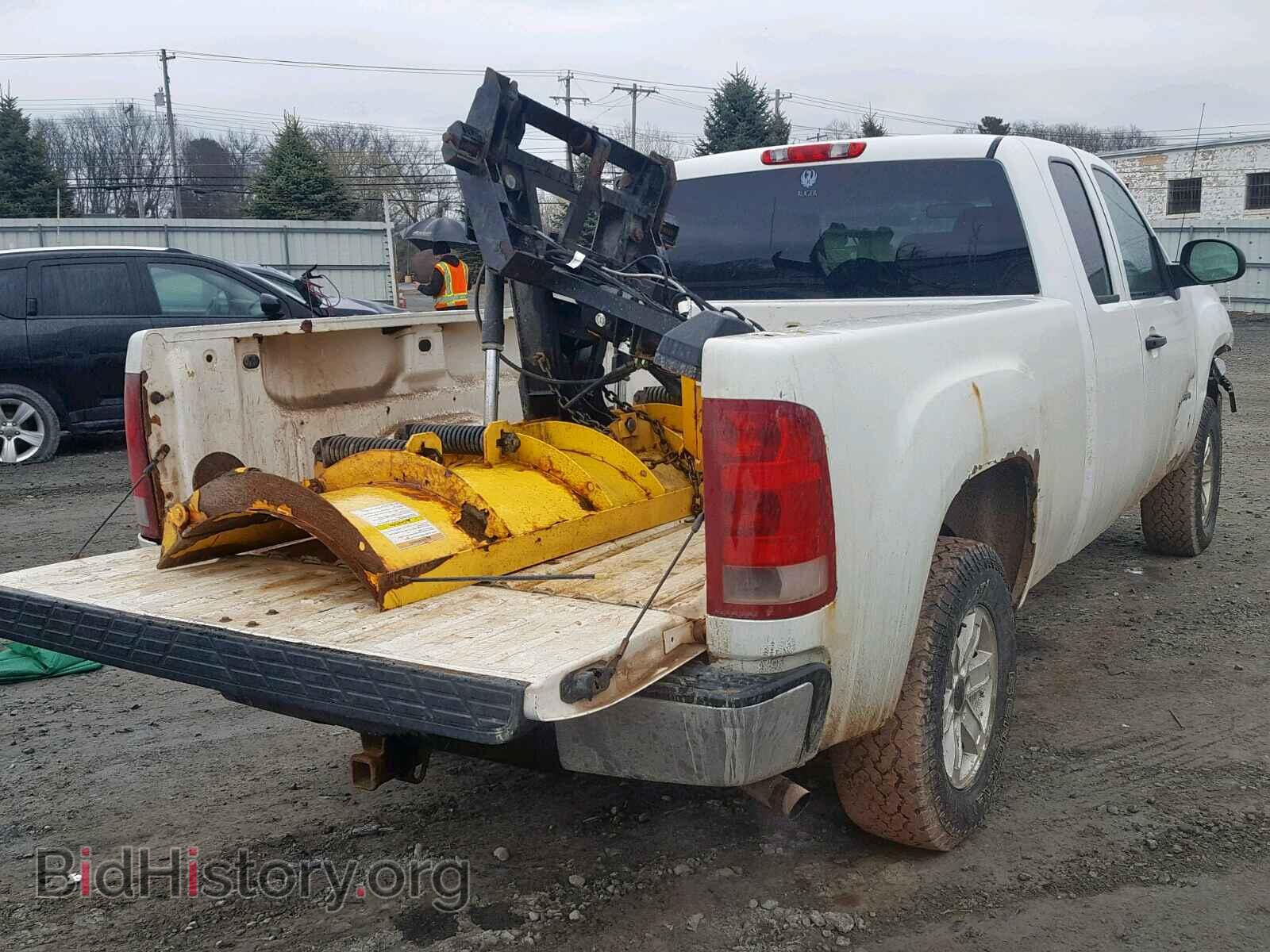 2010 GMC SIERRA K15 - VIN: 1GTSKTE30AZ169228 - Фото 4