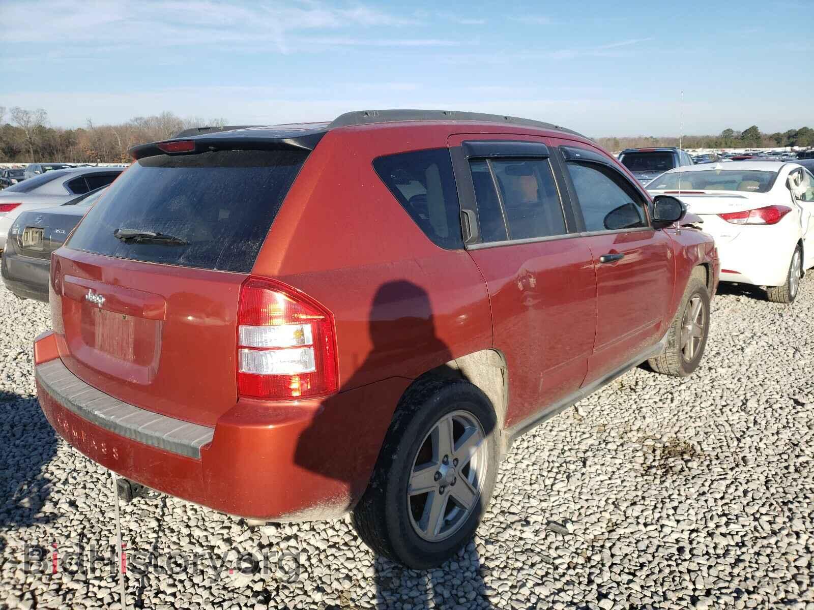 2010 JEEP COMPASS - VIN: 1J4NT4FB4AD578863 - Фото 4
