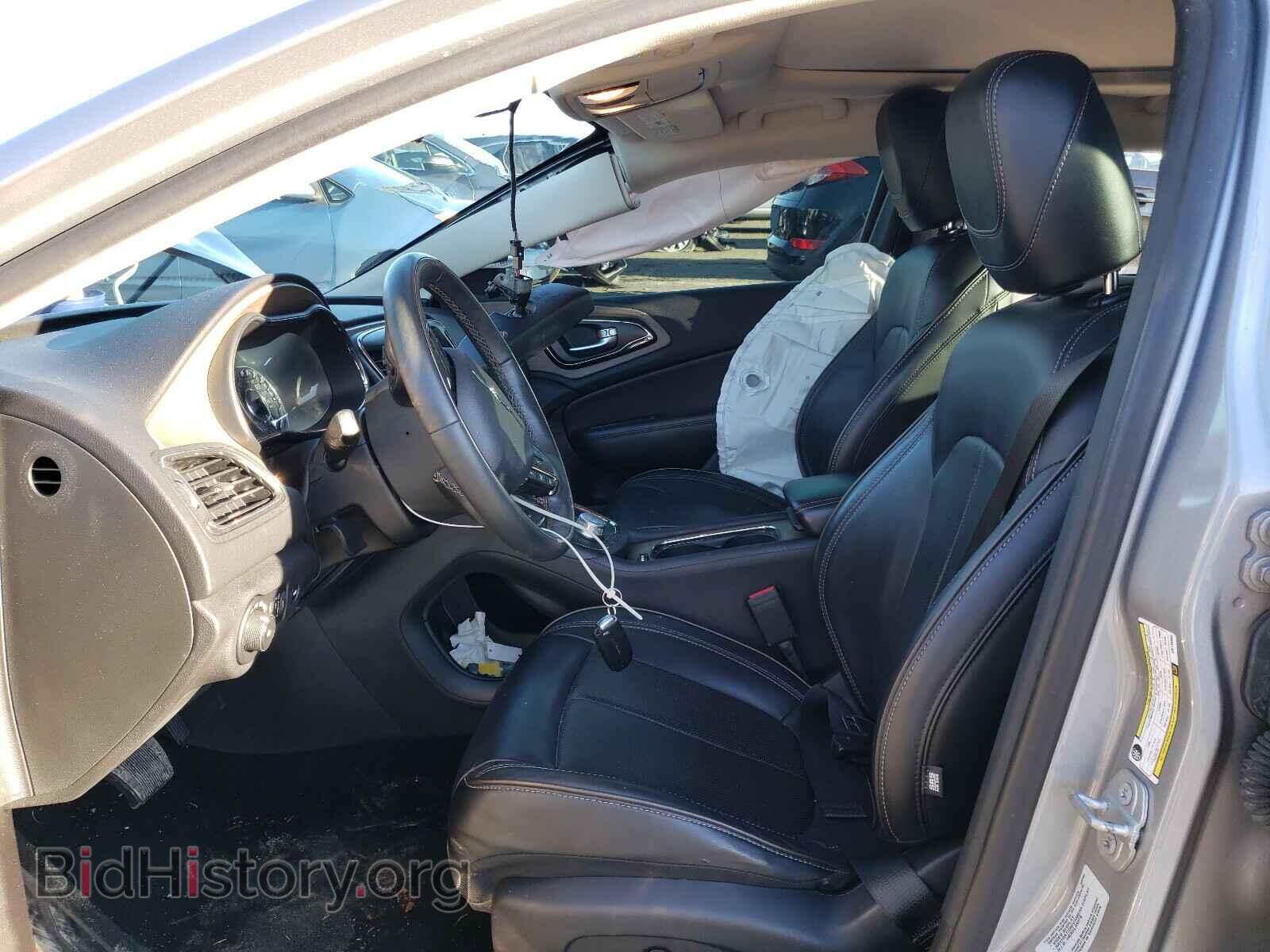 2016 CHRYSLER 200 - VIN: 1C3CCCCB2GN135890 - Фото 5