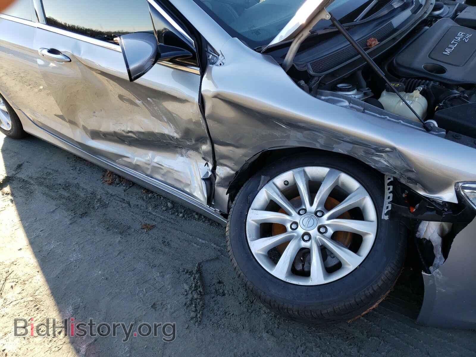 2016 CHRYSLER 200 - VIN: 1C3CCCCB2GN135890 - Фото 9