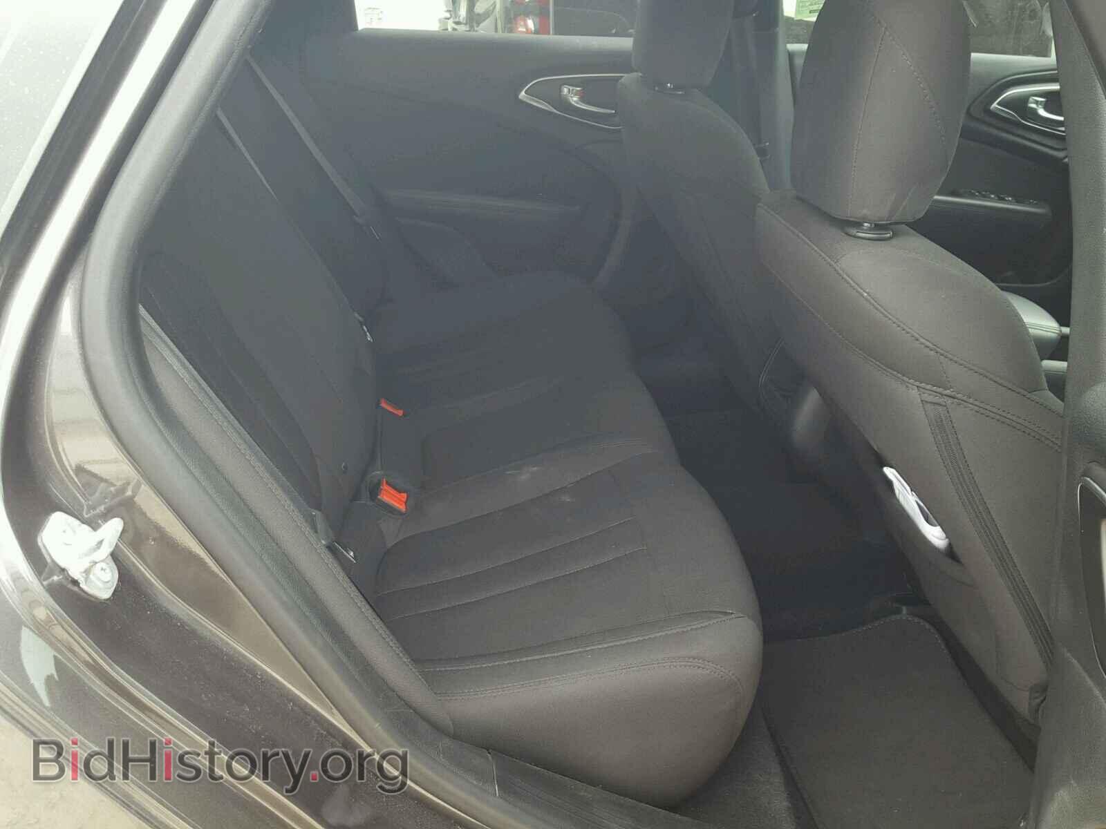 2016 CHRYSLER 200 - VIN: 1C3CCCAB3GN155357 - Фото 6