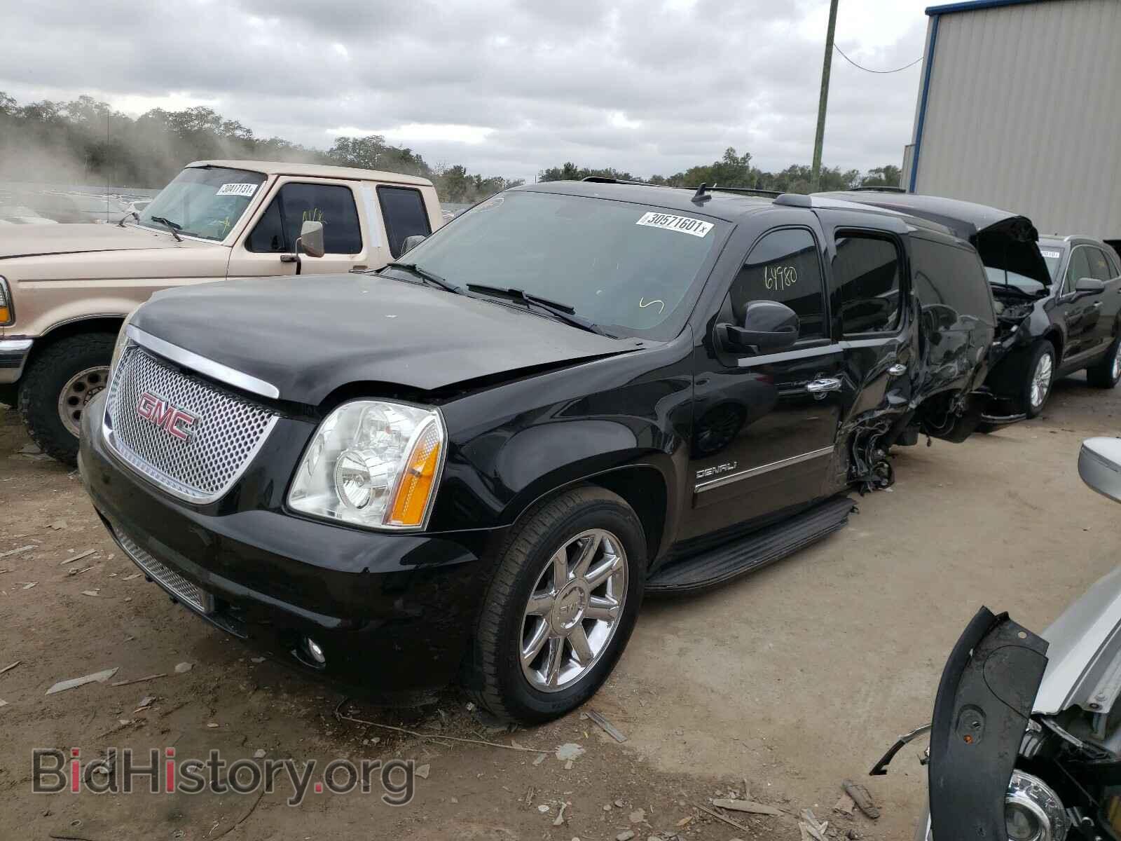2013 GMC YUKON - VIN: 1GKS1MEF0DR357372 - Фото 2