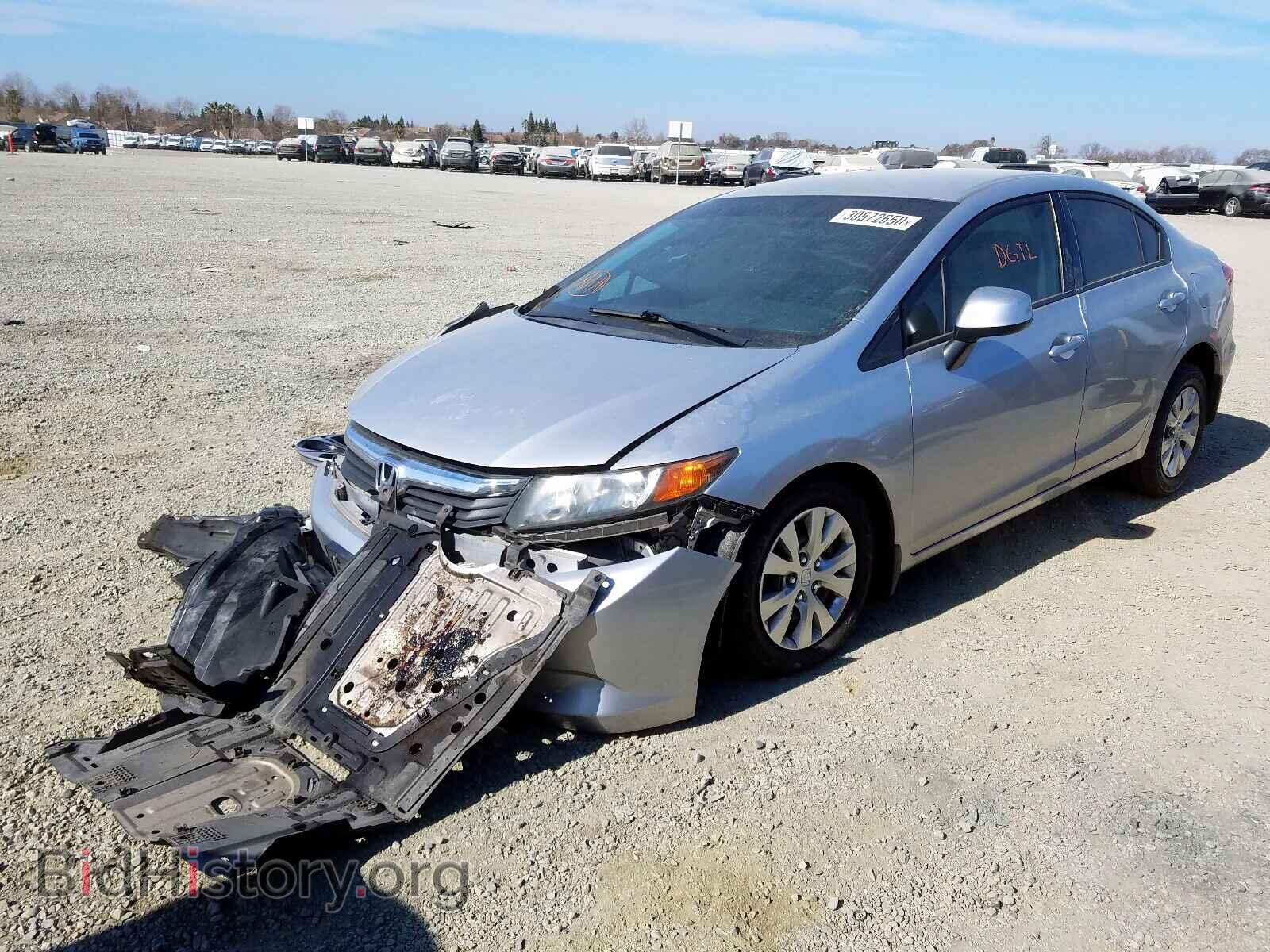 2012 HONDA CIVIC - VIN: 2HGFB2F51CH305186 - Фото 2