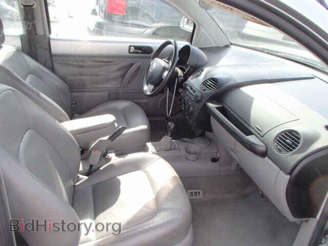 2000 VOLKSWAGEN BEETLE - VIN: 3VWDD21C0YM419238 - Фото 5
