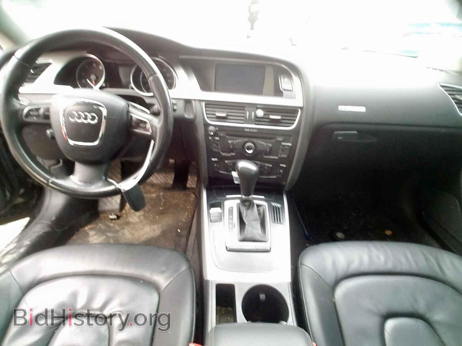 2010 AUDI A5 PREMIUM - VIN: WAUCFAFR5AA073798 - Фото 9
