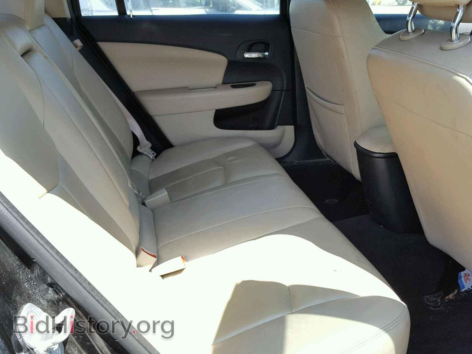 2011 CHRYSLER 200 - VIN: 1C3BC2FG2BN611142 - Photo 6