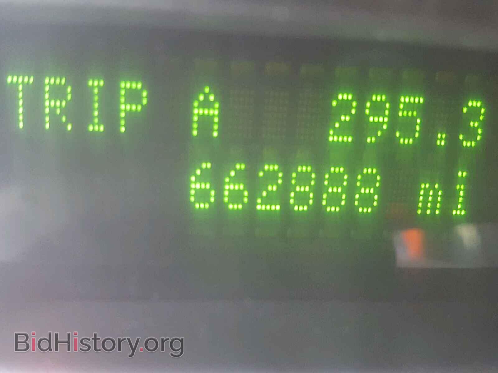 2011 FORD ECONOLINE - VIN: 1FBNE3BL5BDB09845 - Фото 8