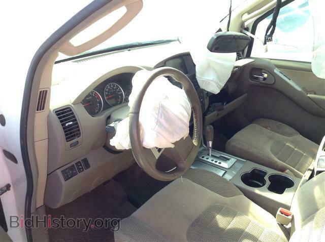 2011 NISSAN PATHFINDER - VIN: 5N1AR1NN5BC631960 - Фото 5