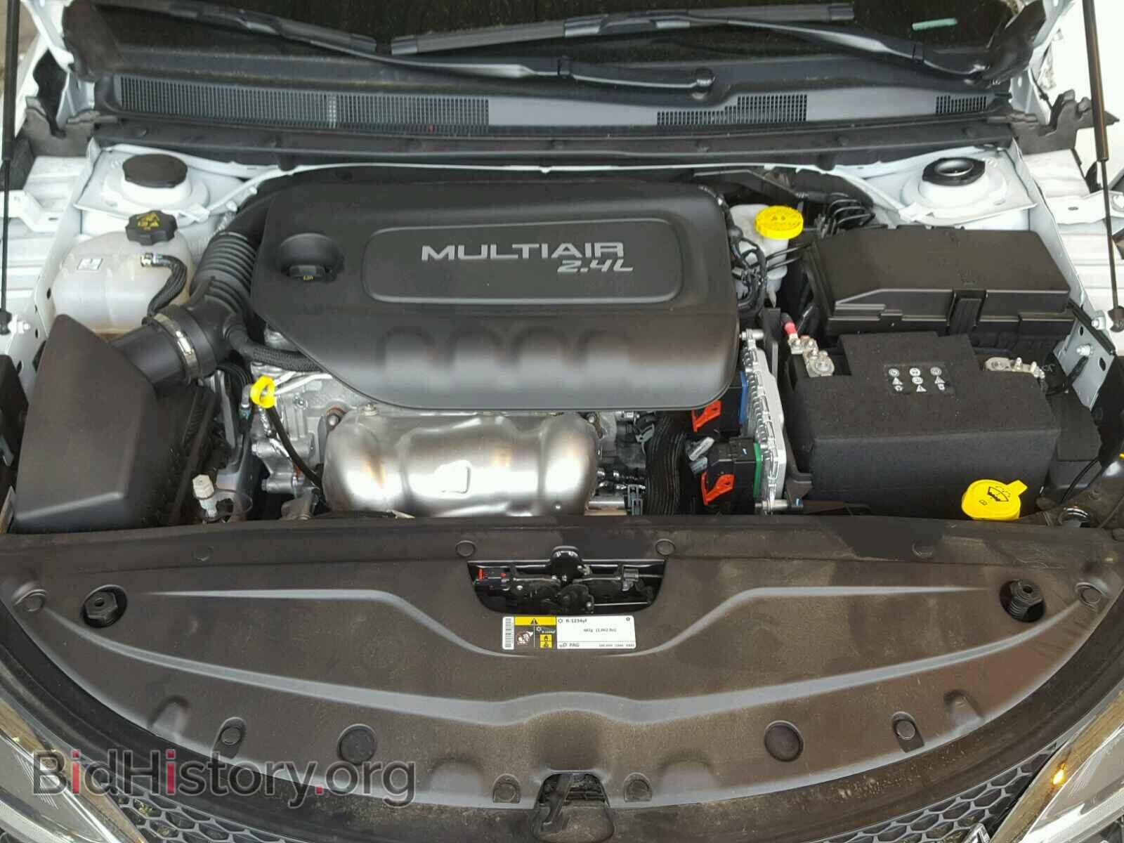 2015 CHRYSLER 200 - VIN: 1C3CCCAB5FN655034 - Фото 7