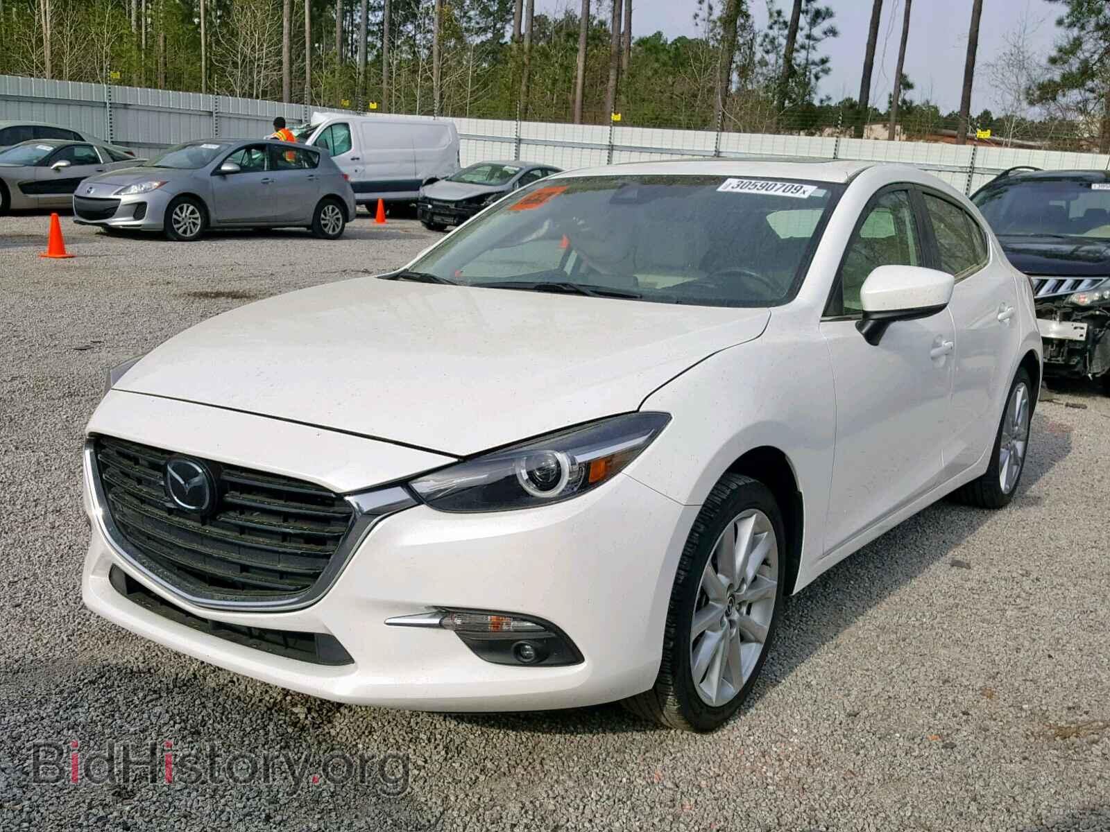 2017 MAZDA 3 - VIN: 3MZBN1M32HM136561 - Фото 2