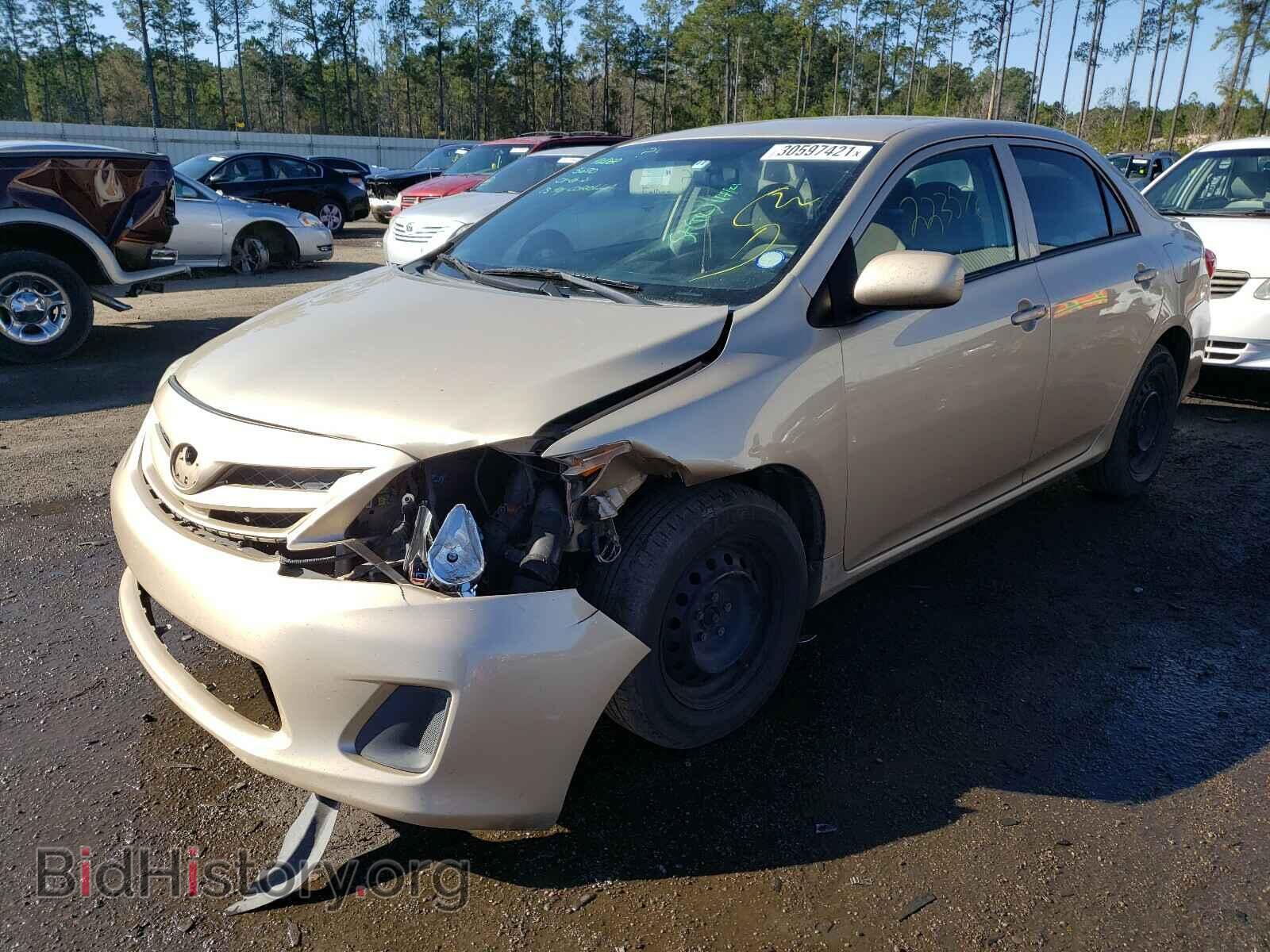 2013 TOYOTA COROLLA - VIN: 2T1BU4EE3DC939535 - Фото 2