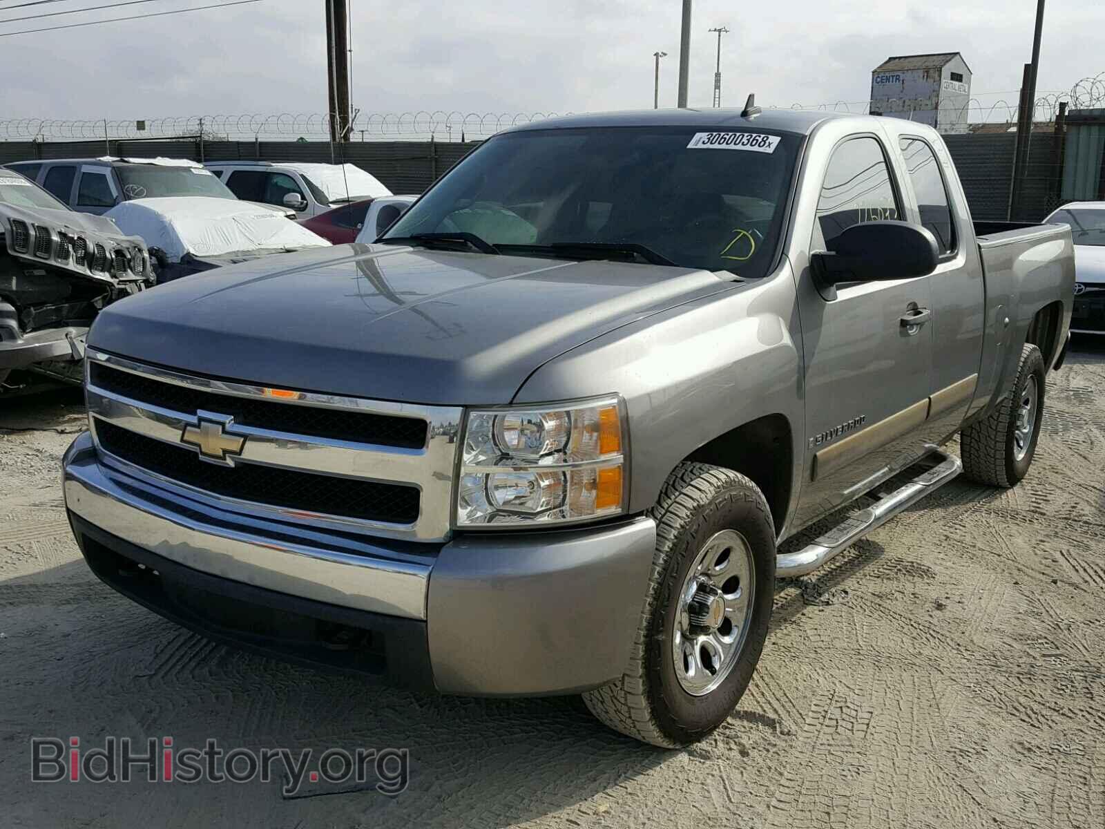 2007 CHEVROLET SILVERADO - VIN: 2GCEC19J071708746 - Фото 2