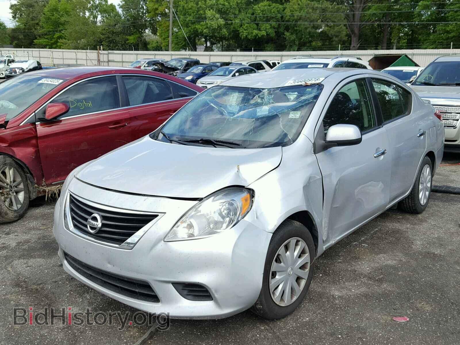 2013 NISSAN VERSA - VIN: 3N1CN7AP1DL882830 - Фото 2