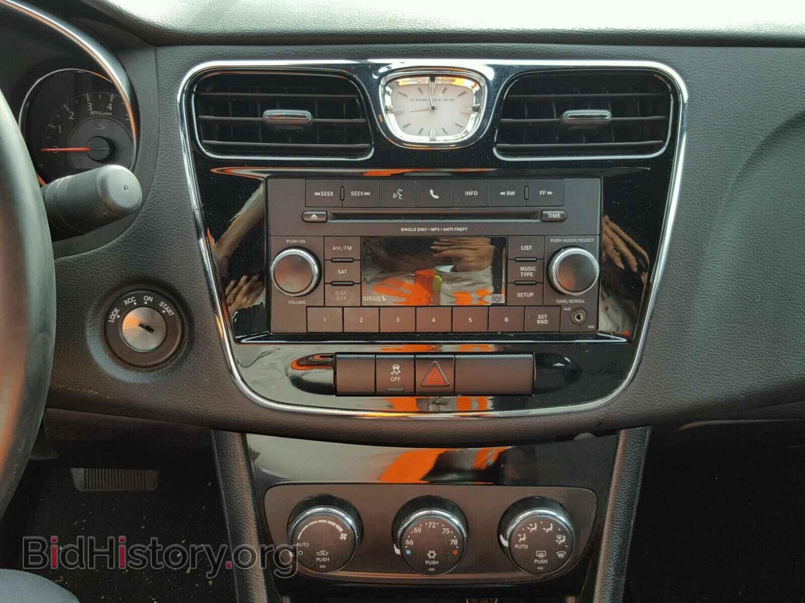 2013 CHRYSLER 200 - VIN: 1C3CCBBG3DN720514 - Фото 9