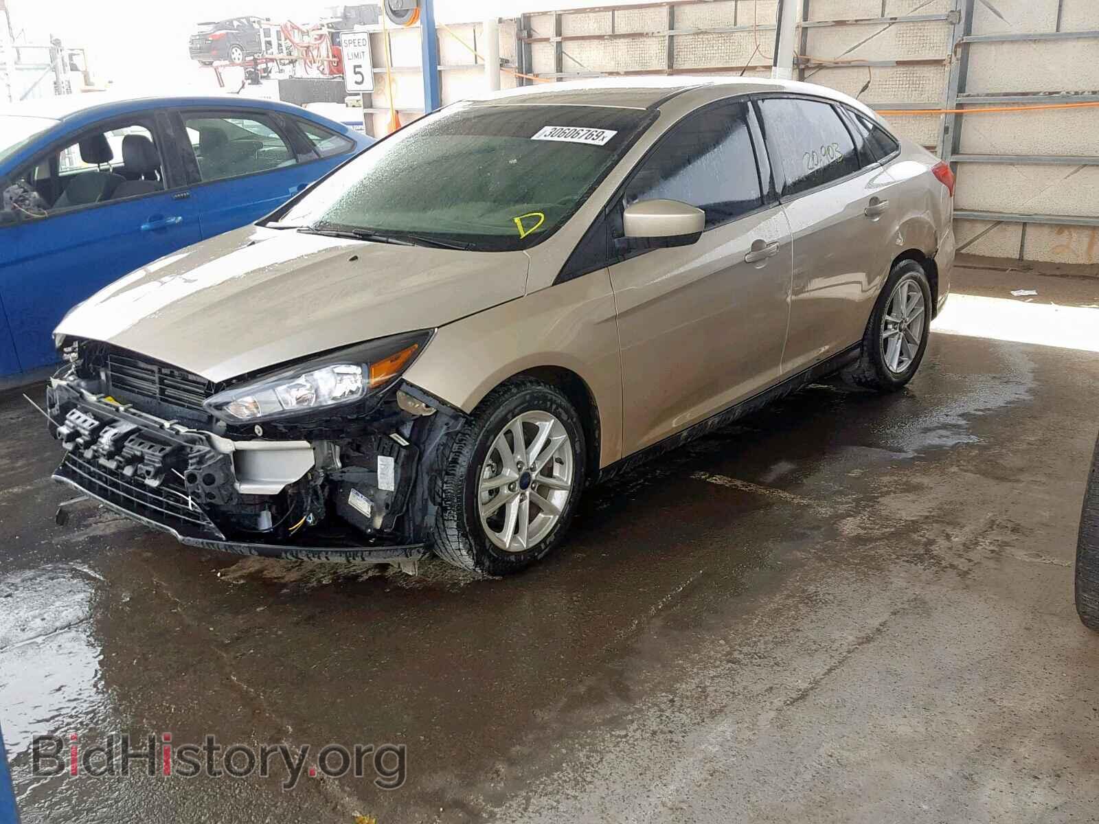 2018 FORD FOCUS SE - VIN: 1FADP3F26JL217629 - Фото 2