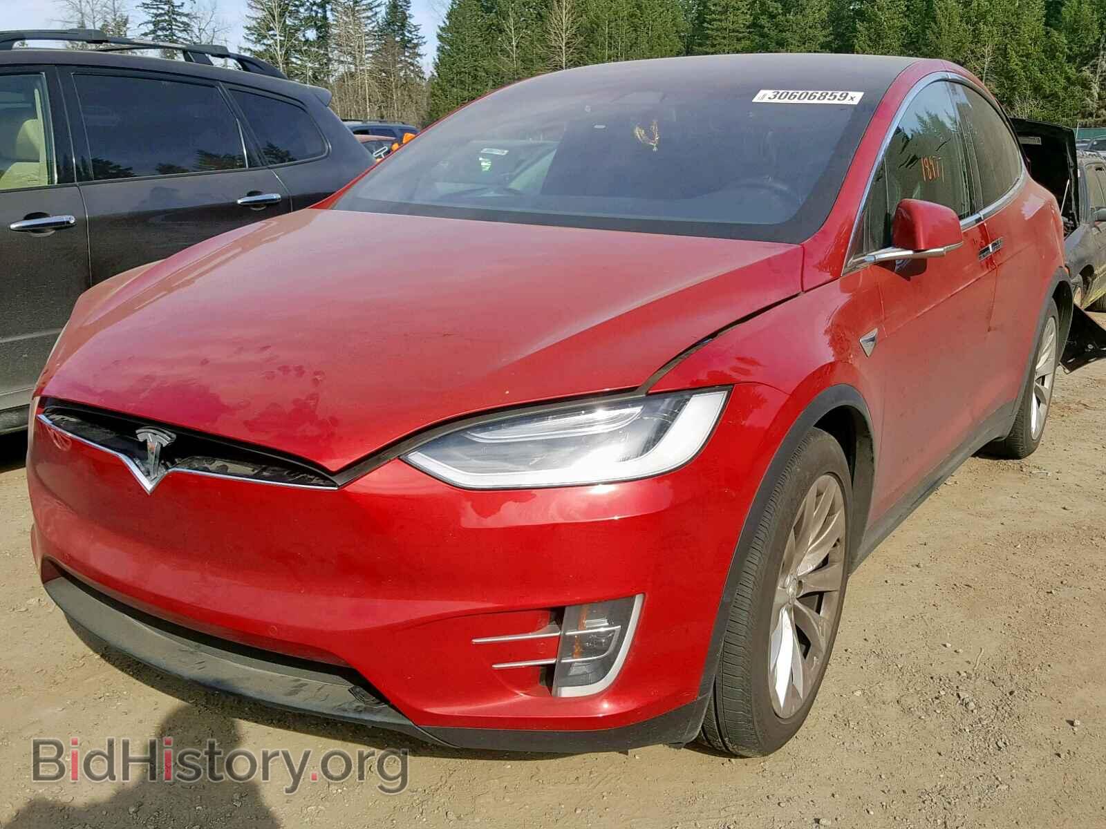 2017 TESLA MODEL X - VIN: 5YJXCBE20HF060921 - Photo 2