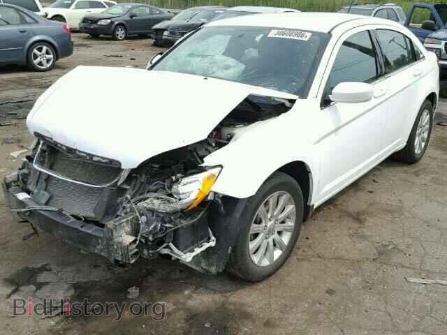 2011 CHRYSLER 200 - VIN: 1C3BC1FB6BN625737 - Фото 2